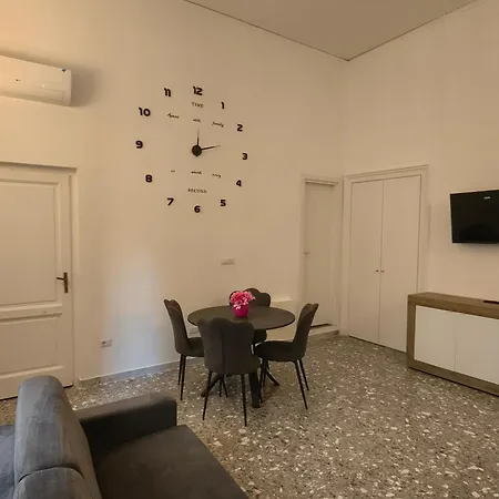 Due Monelli 4*